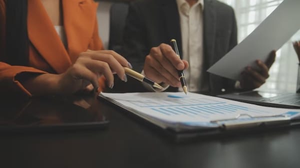 Checklist de documentação e evidências para auditoria regulatória